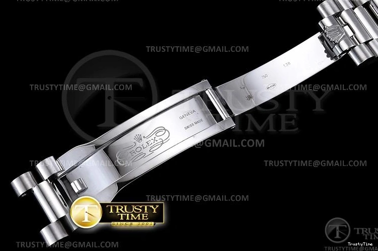 1019 RDD0224F – DayDate 36mm Vibrant 705